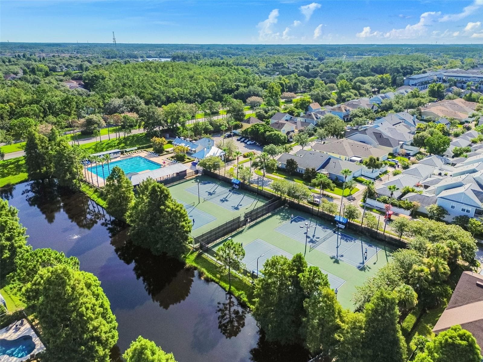 Community Tennis & Pickleball Courts - 9420 GEORGIAN PARK LN #108, TAMPA