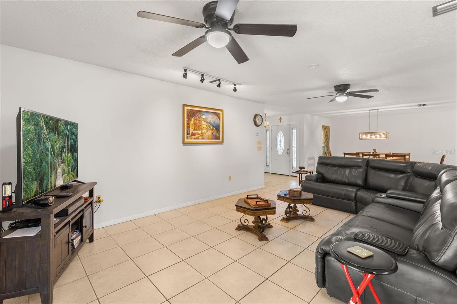 Single Family Residence at 623 GREEN MEADOW AVE, MAITLAND, photo 11 of 44