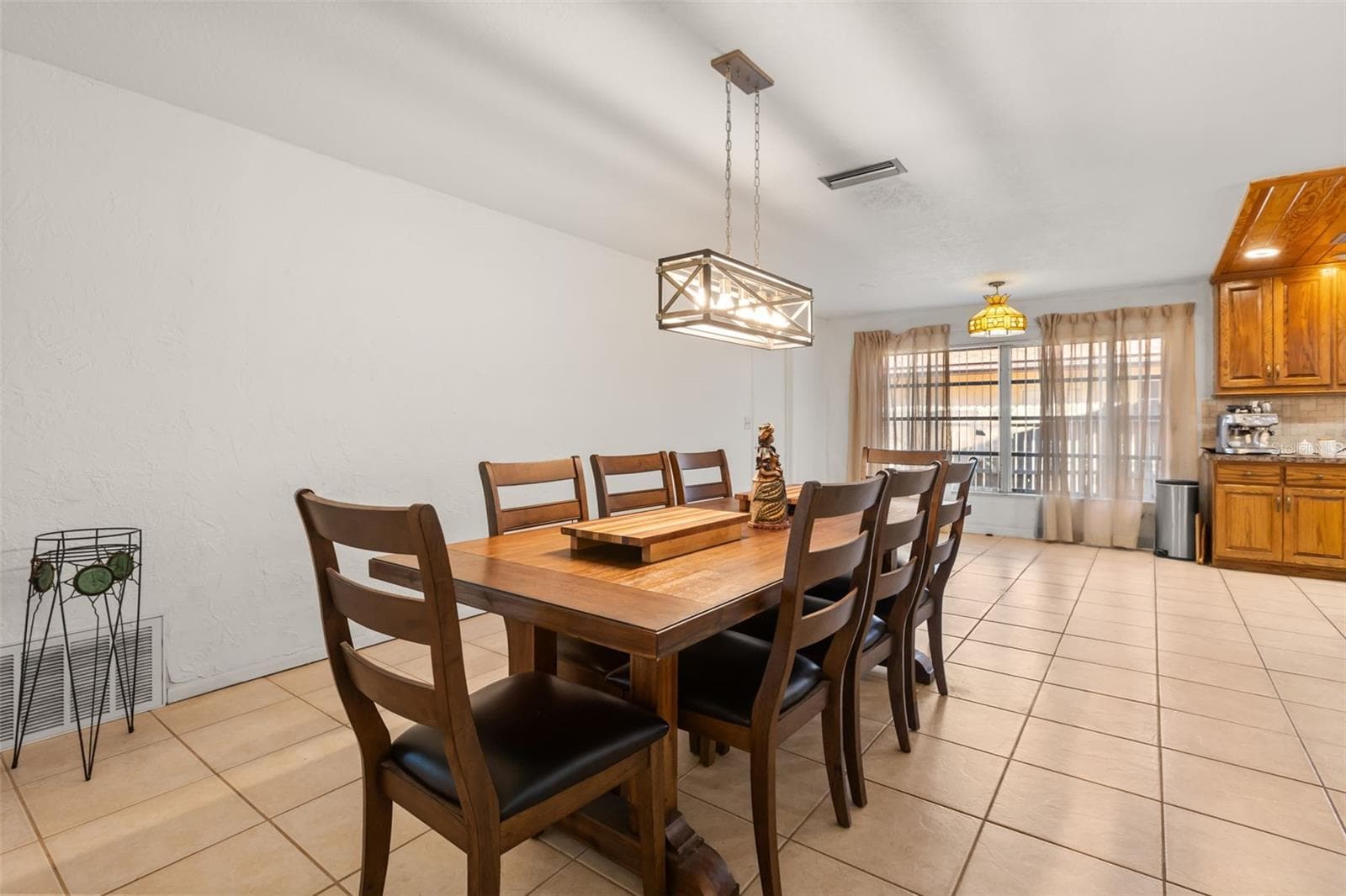 Single Family Residence at 623 GREEN MEADOW AVE, MAITLAND, photo 13 of 44