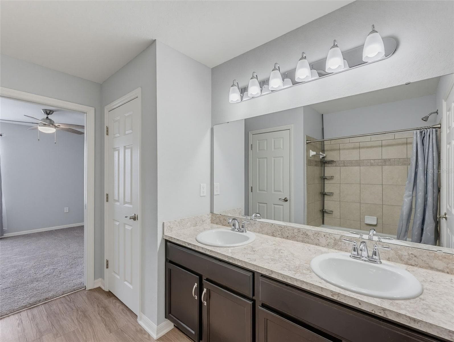 Jack n Jill Bath - 8151 WILDER LOOP, LAKELAND