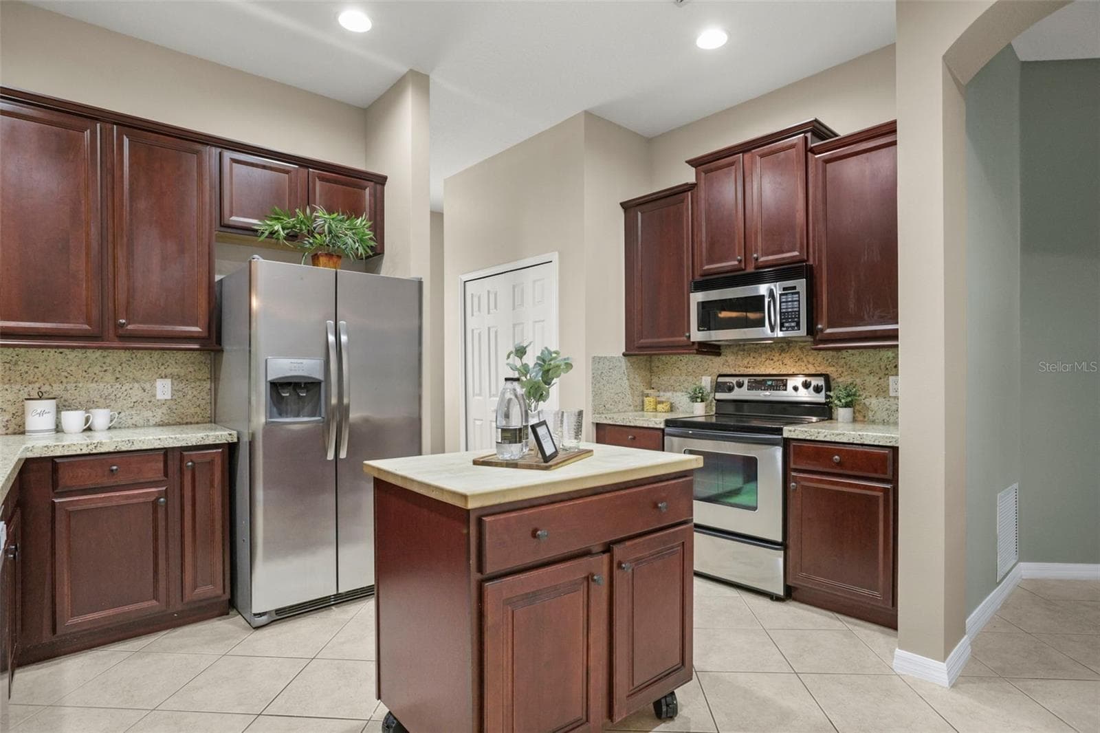 Single Family Residence at 5126 MAJESTIC WOODS PL, SANFORD, photo 9 of 52