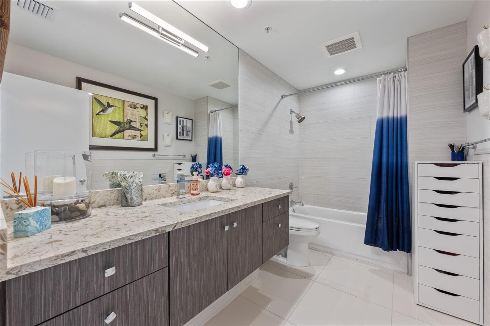 Condominium at 1208 E KENNEDY BLVD #410, TAMPA, photo 20 of 42