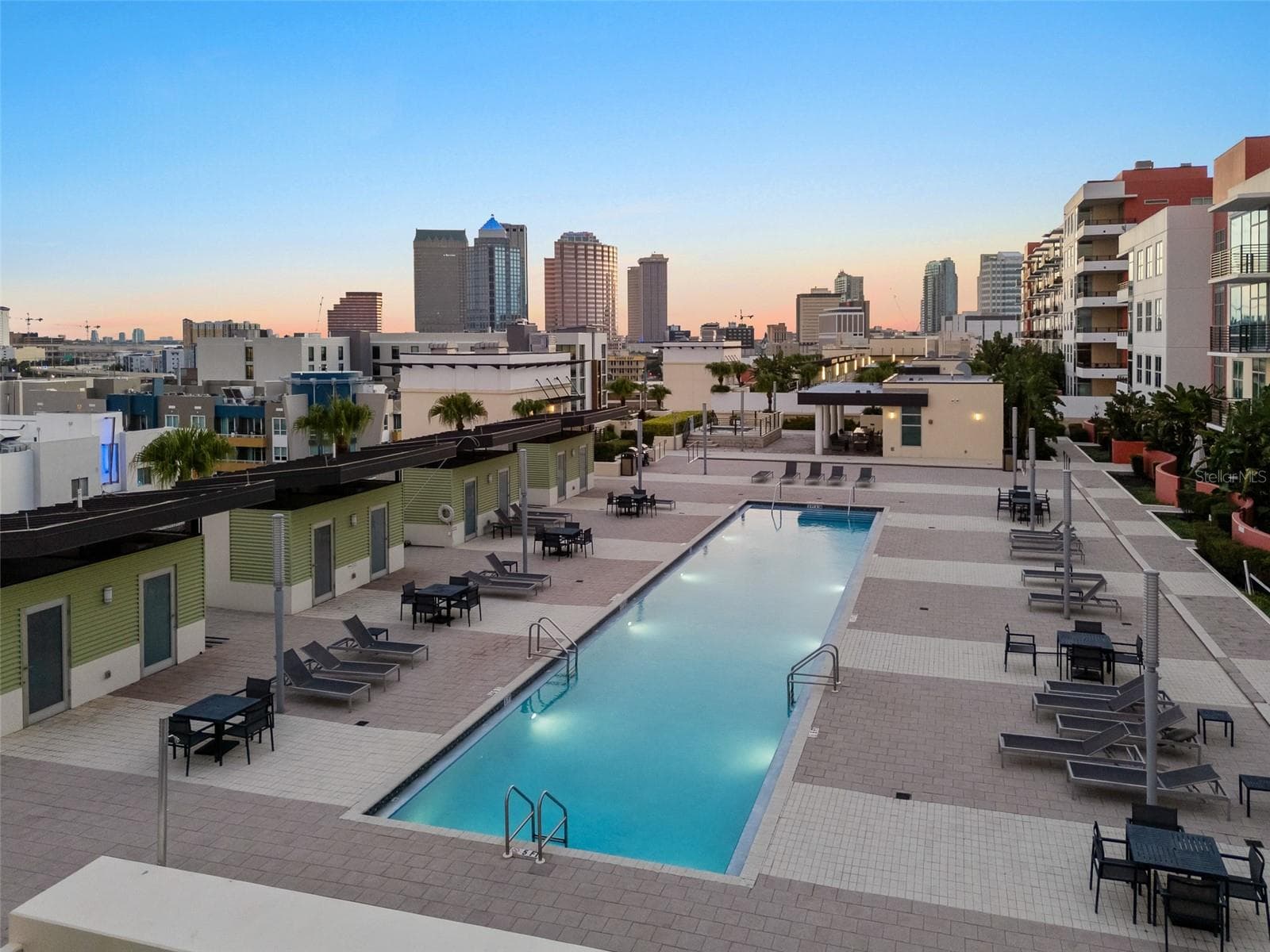 Condominium at 1208 E KENNEDY BLVD #410, TAMPA, photo 23 of 42
