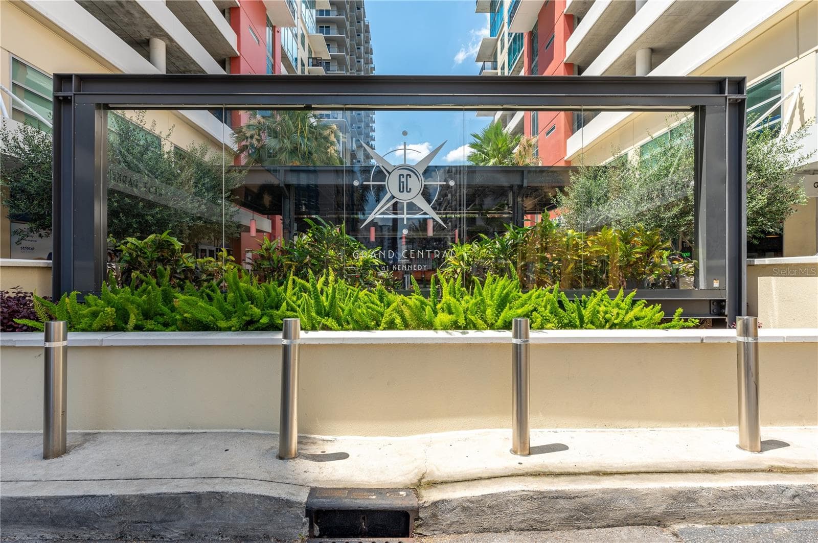 Condominium at 1208 E KENNEDY BLVD #410, TAMPA, photo 32 of 42