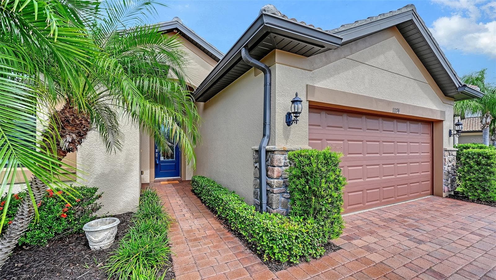 Single Family Residence at 11174 SANDHILL PRESERVE DR, SARASOTA, photo 3 of 44