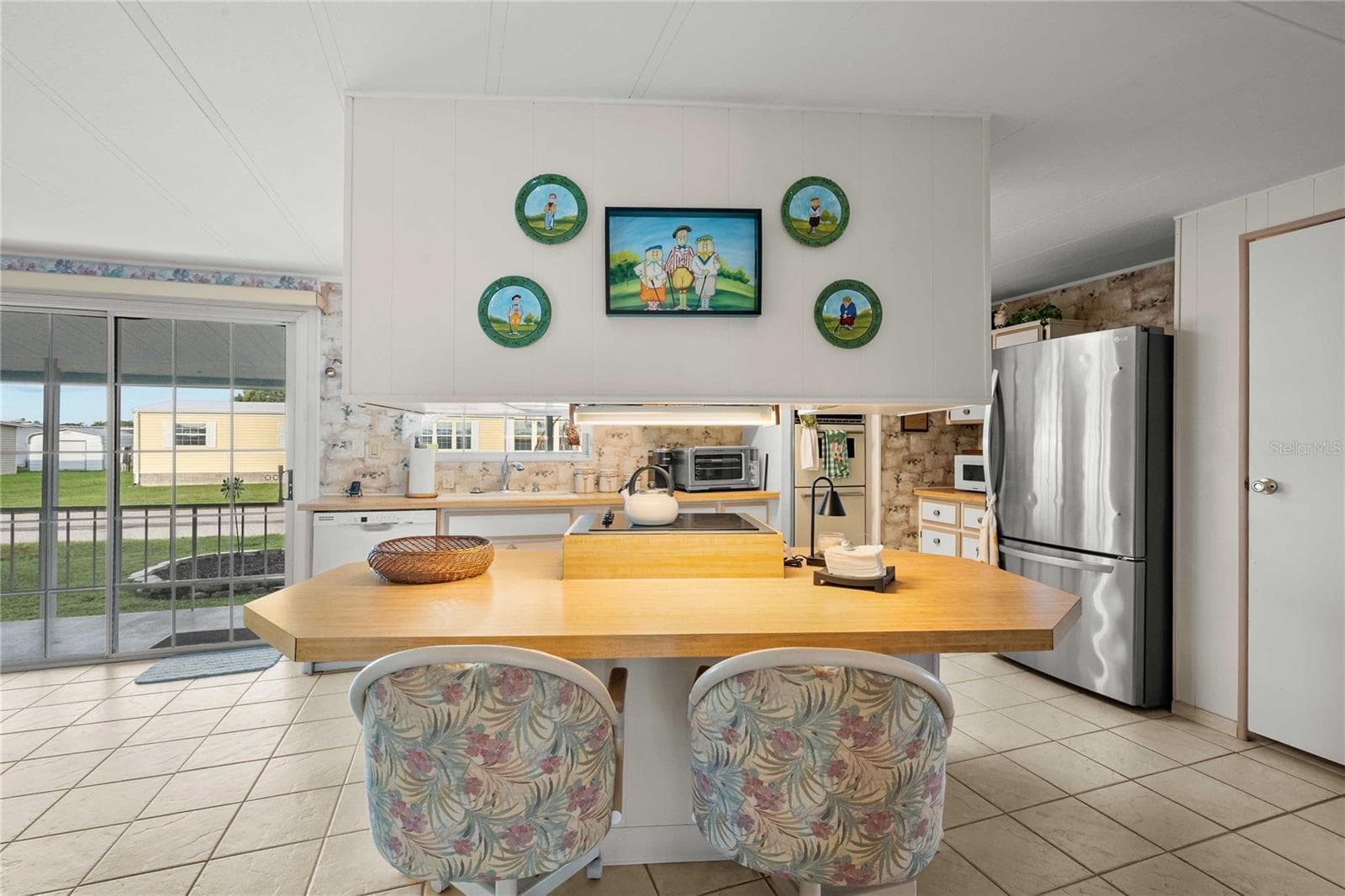 Manufactured Home at 5352 PLANT ST, ZEPHYRHILLS, photo 18 of 77