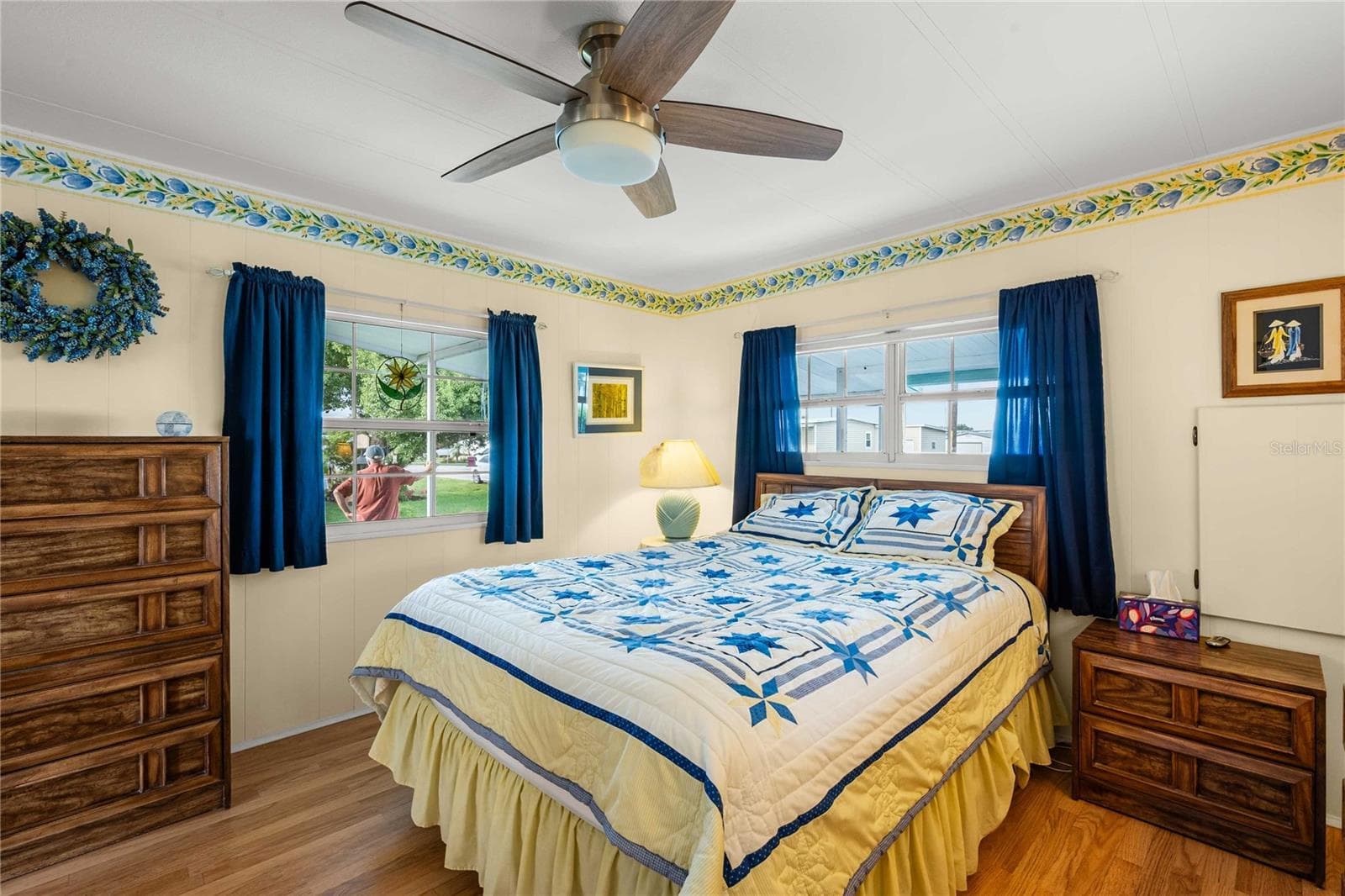 Primary bedroom. - 5352 PLANT ST, ZEPHYRHILLS