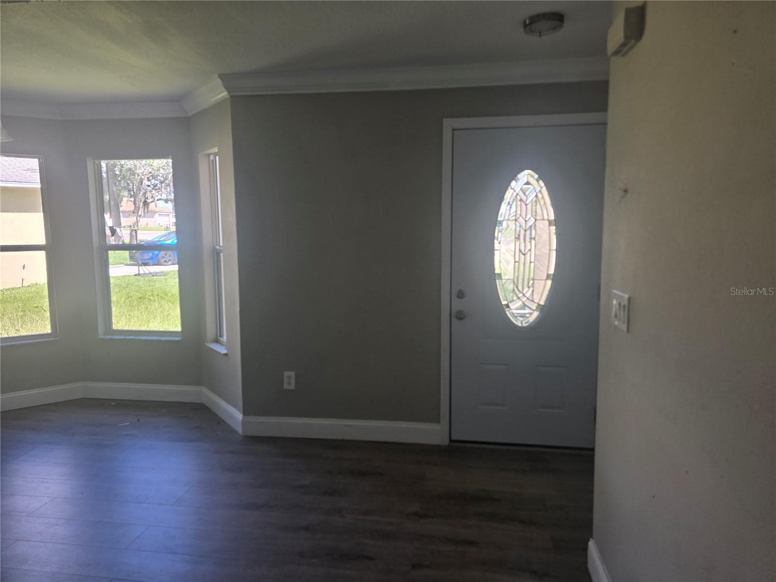 foyer and part of dining room - 1704 SNOOK PL, POINCIANA