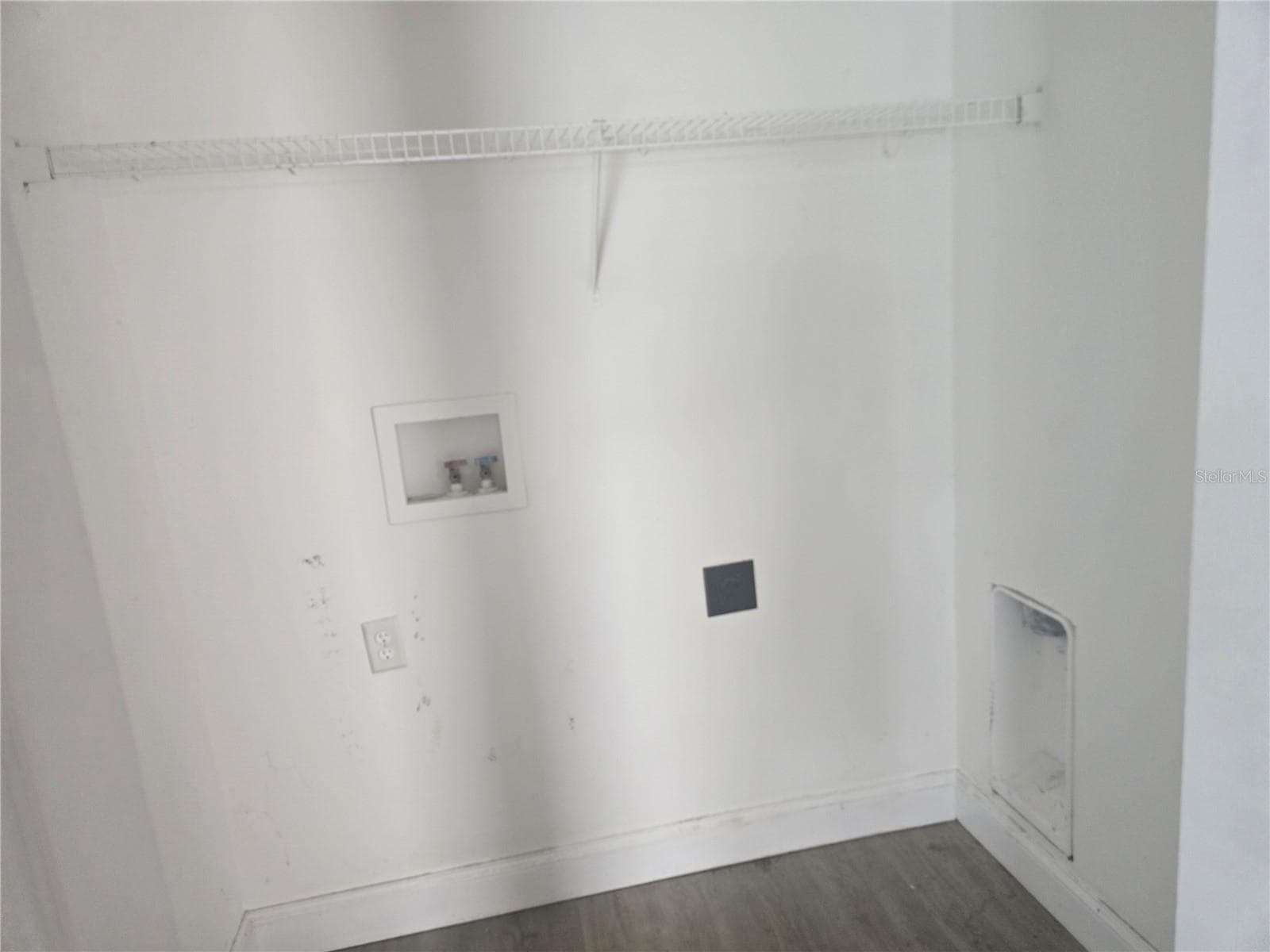 interior laundry room - 1704 SNOOK PL, POINCIANA