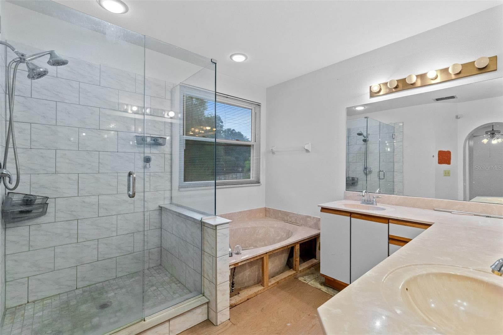 Single Family Residence at 2704 ESTEP CT, OCOEE, photo 16 of 35