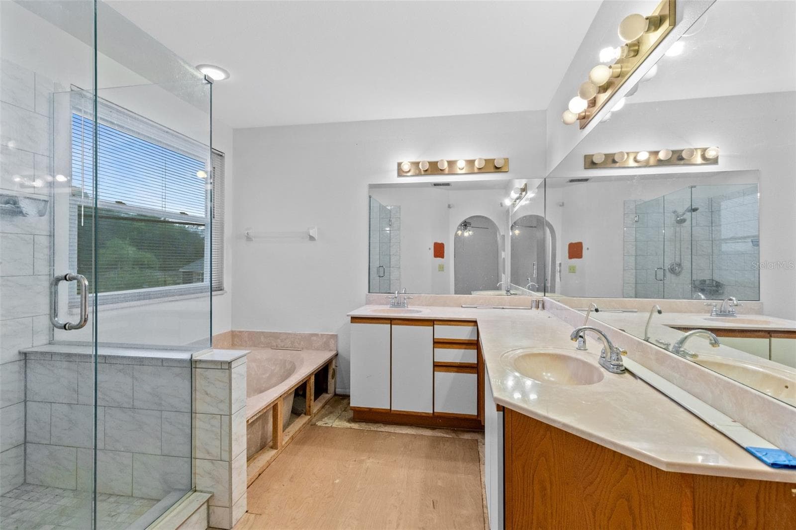 Single Family Residence at 2704 ESTEP CT, OCOEE, photo 17 of 35