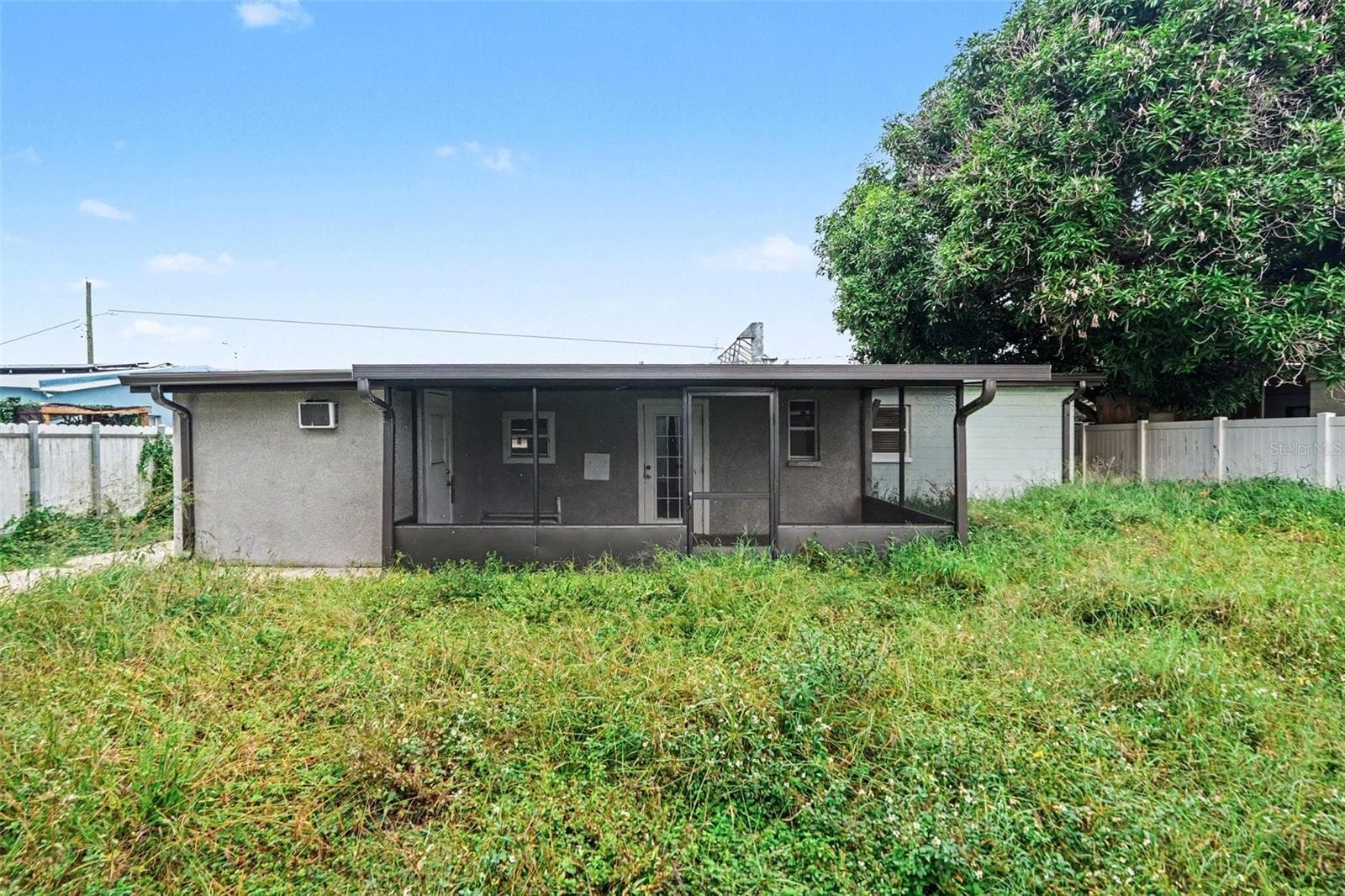 Single Family Residence at 10925 N FLORENCE AVE, TAMPA, photo 27 of 28