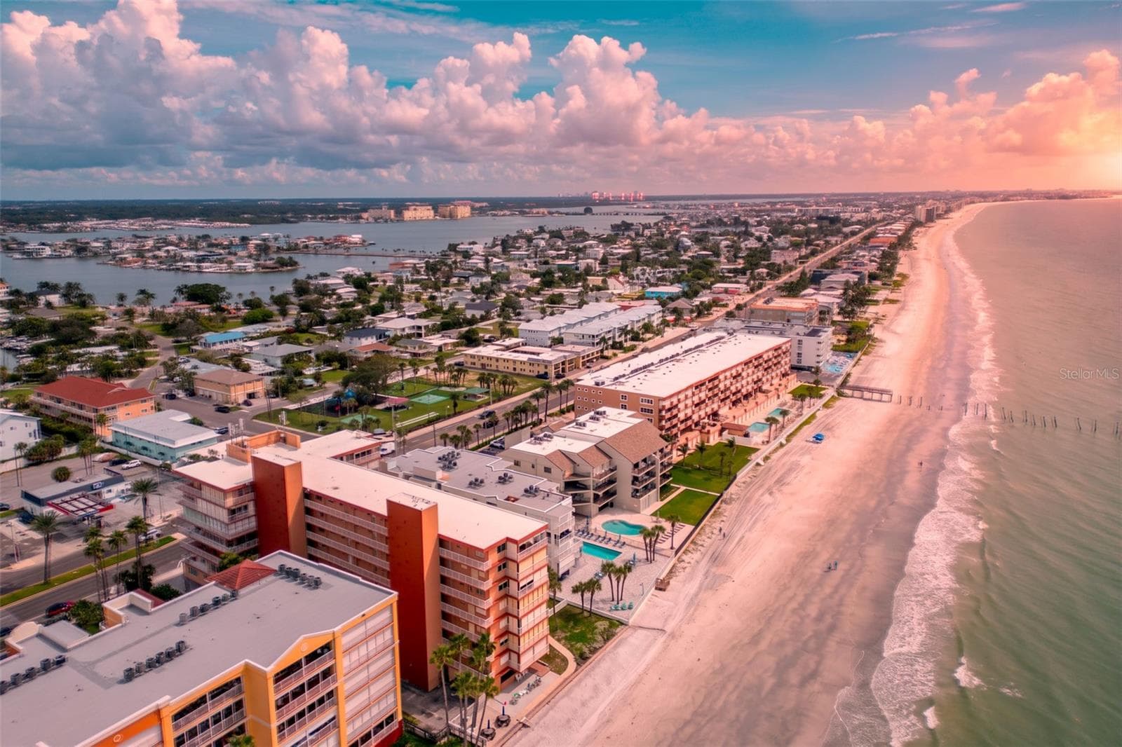 Condominium at 16400 GULF BLVD #502, REDINGTON BEACH, photo 2 of 42