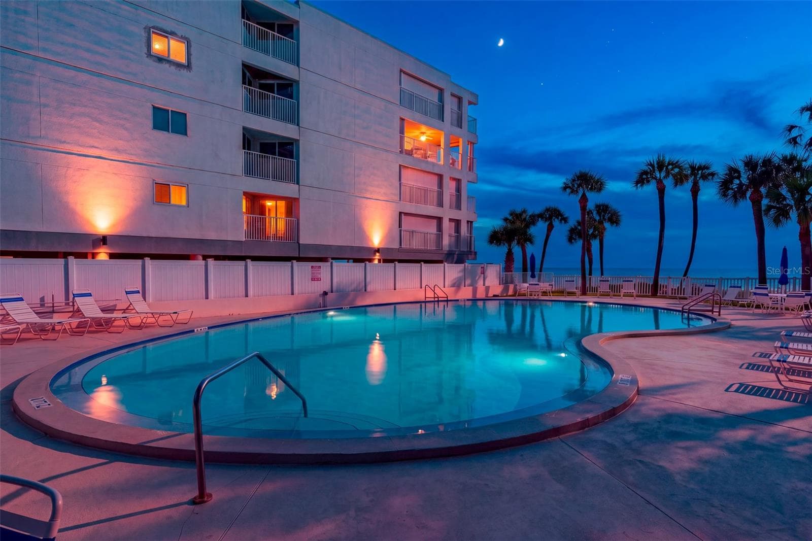 Condominium at 16400 GULF BLVD #502, REDINGTON BEACH, photo 3 of 42