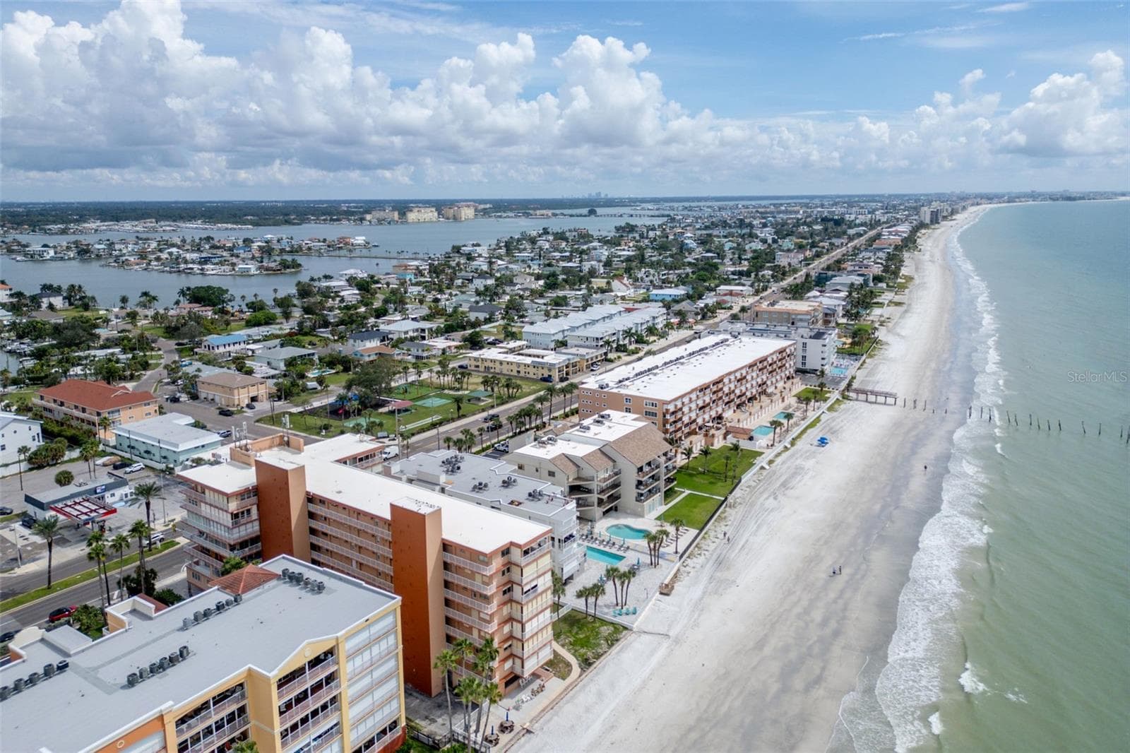 Condominium at 16400 GULF BLVD #502, REDINGTON BEACH, photo 6 of 42