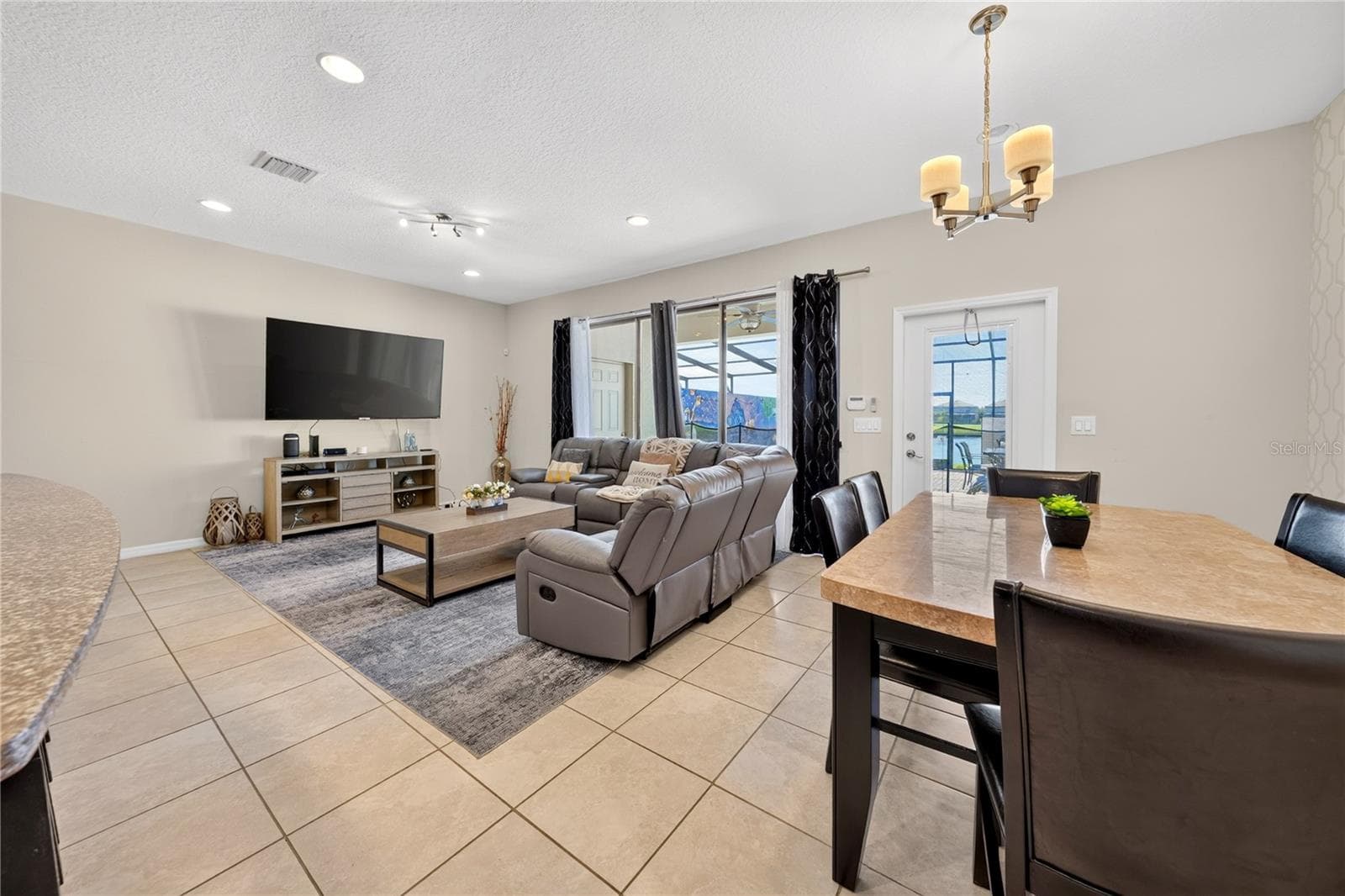Townhouse at 8882 GENEVE CT, KISSIMMEE, photo 14 of 65