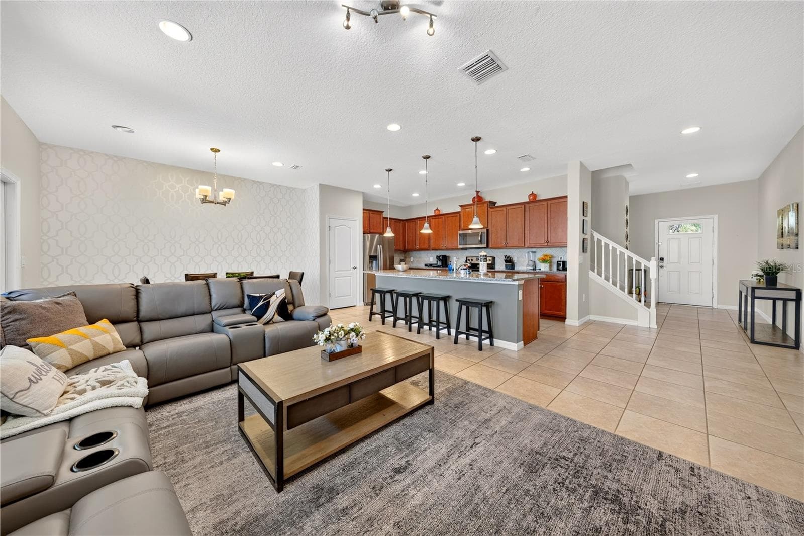 Townhouse at 8882 GENEVE CT, KISSIMMEE, photo 16 of 65