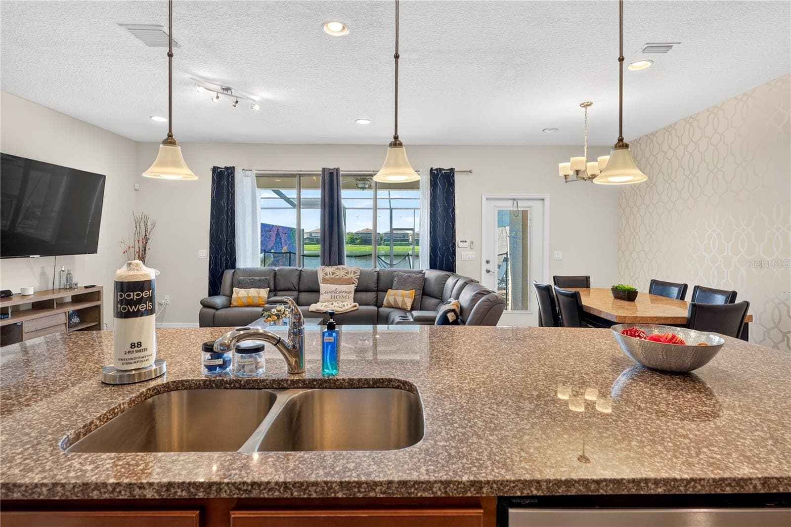 Townhouse at 8882 GENEVE CT, KISSIMMEE, photo 24 of 65