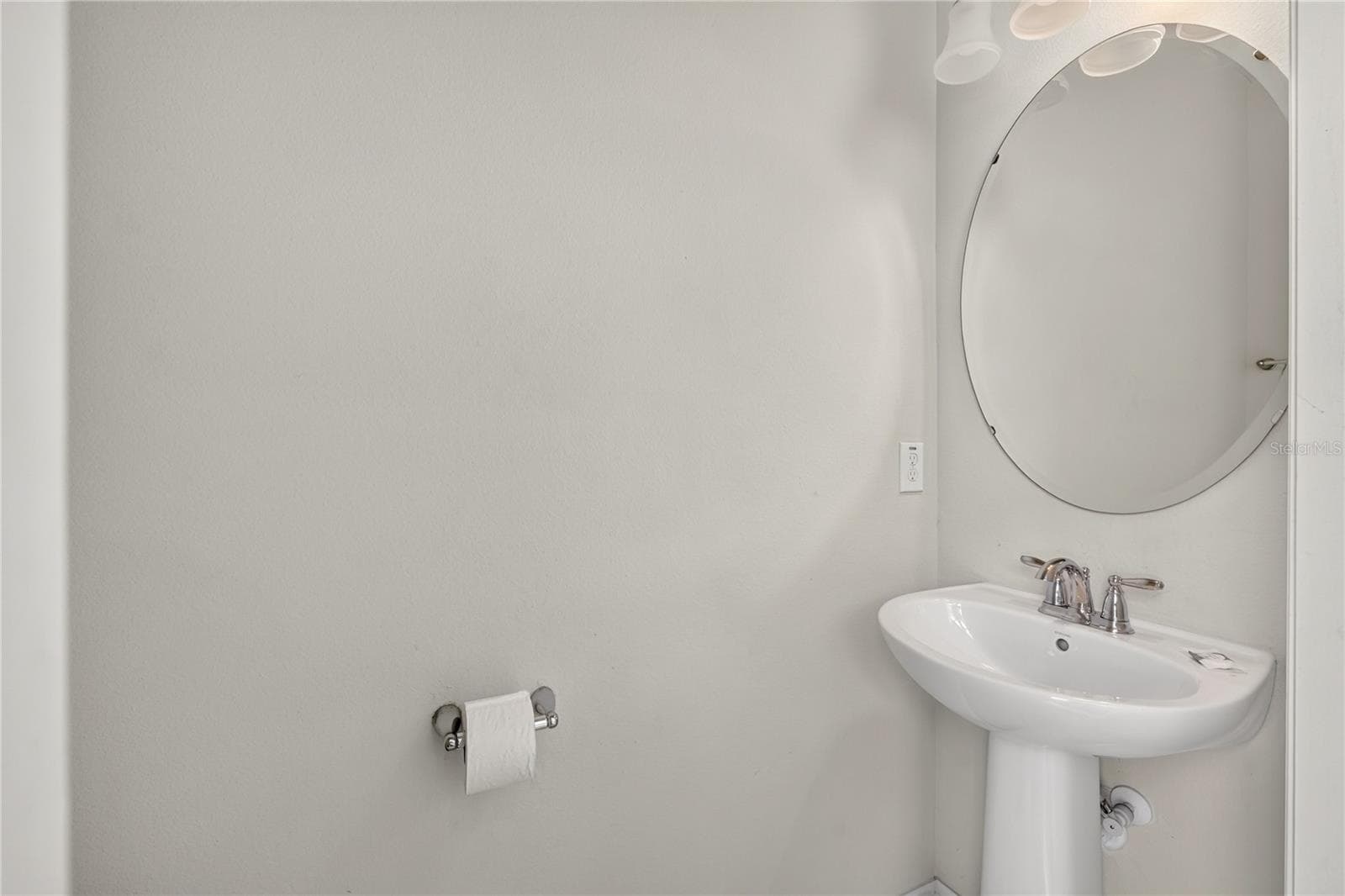 Townhouse at 8882 GENEVE CT, KISSIMMEE, photo 54 of 65