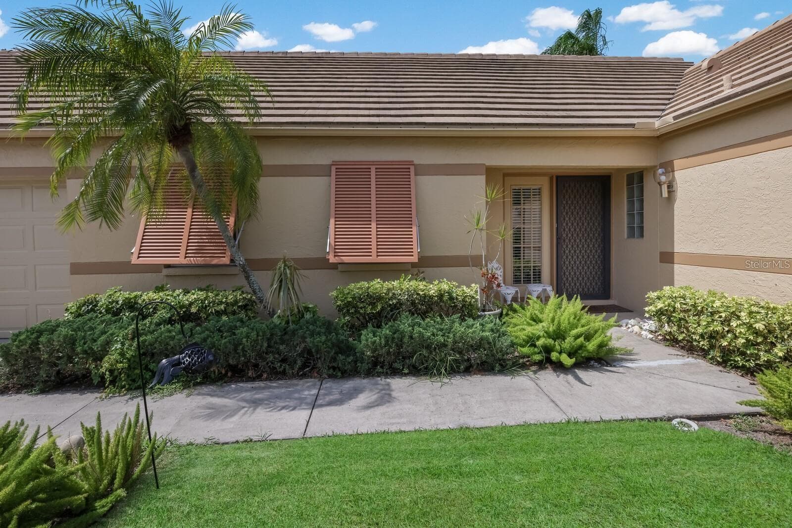 Townhouse at 3520 57TH AVENUE CIR W #2, BRADENTON, photo 2 of 27