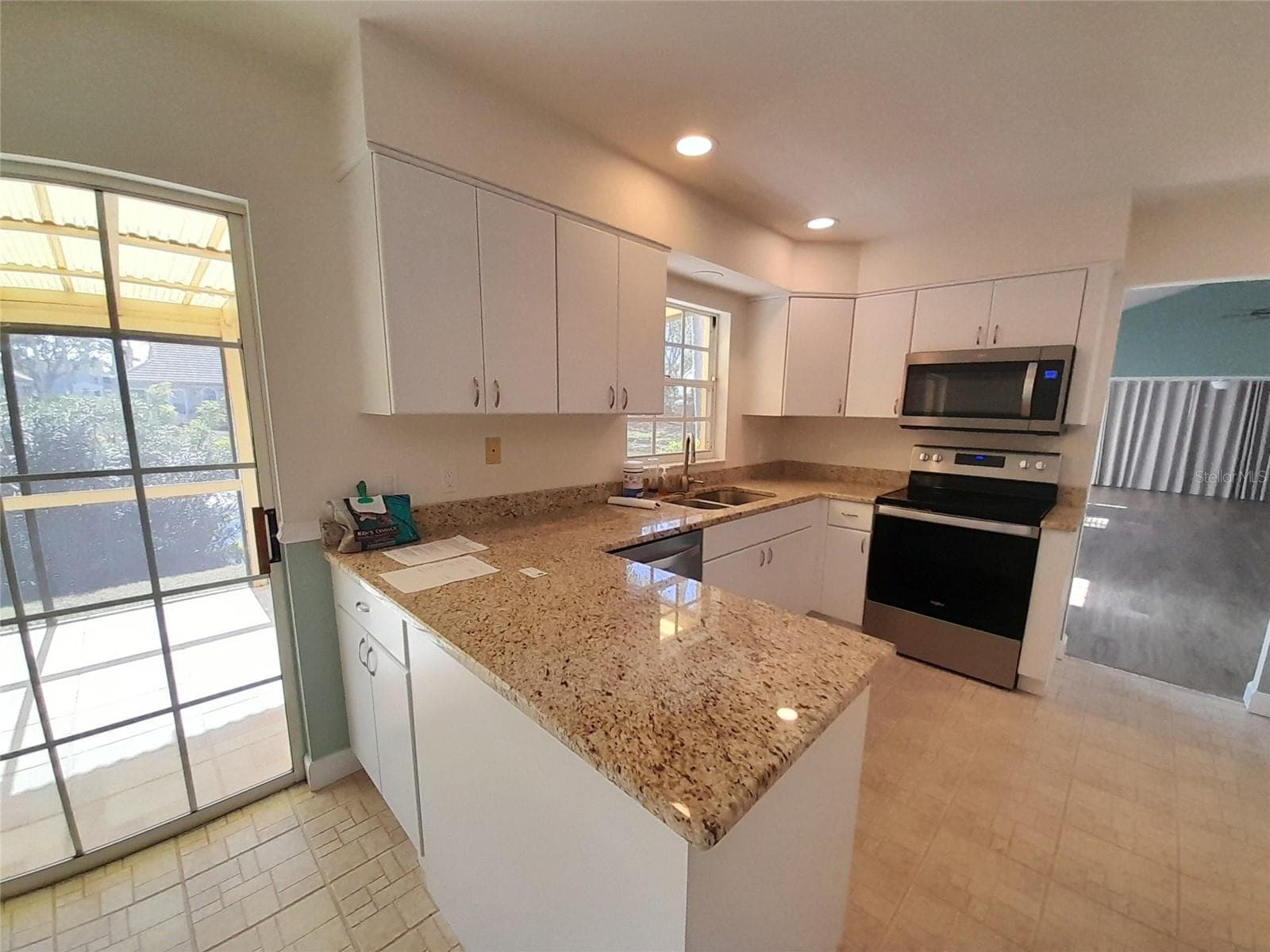 Townhouse at 3520 57TH AVENUE CIR W #2, BRADENTON, photo 5 of 27