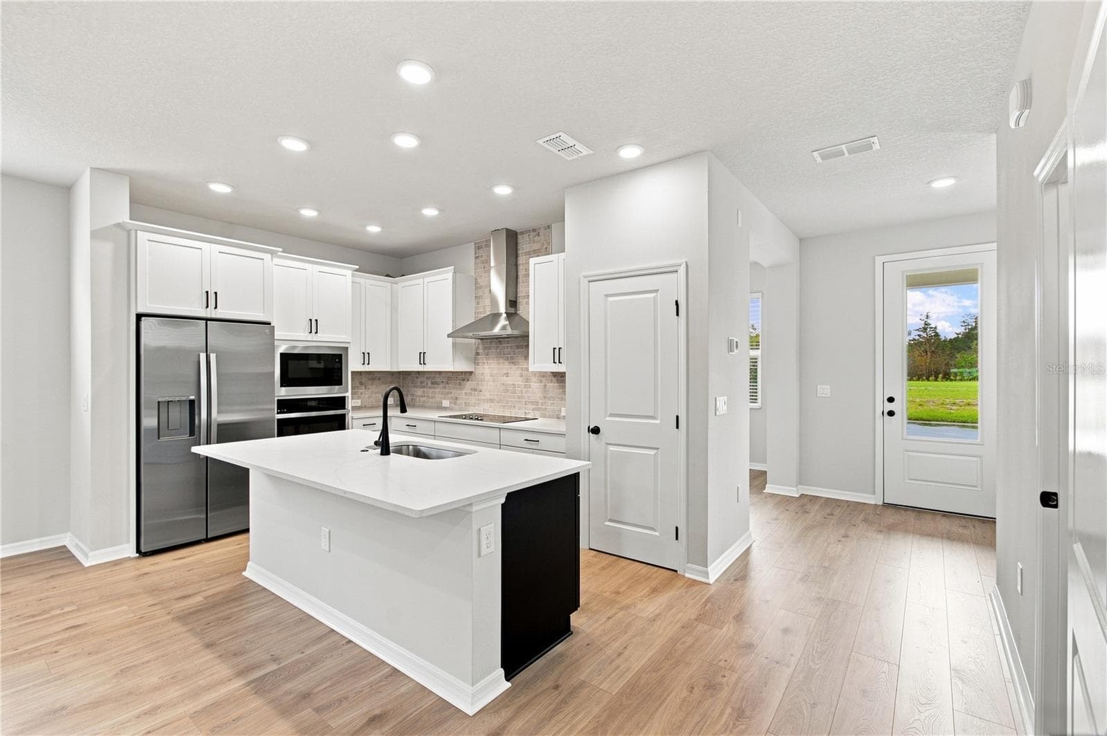 Kitchen - 5617 WHITE IBIS PT, ST CLOUD