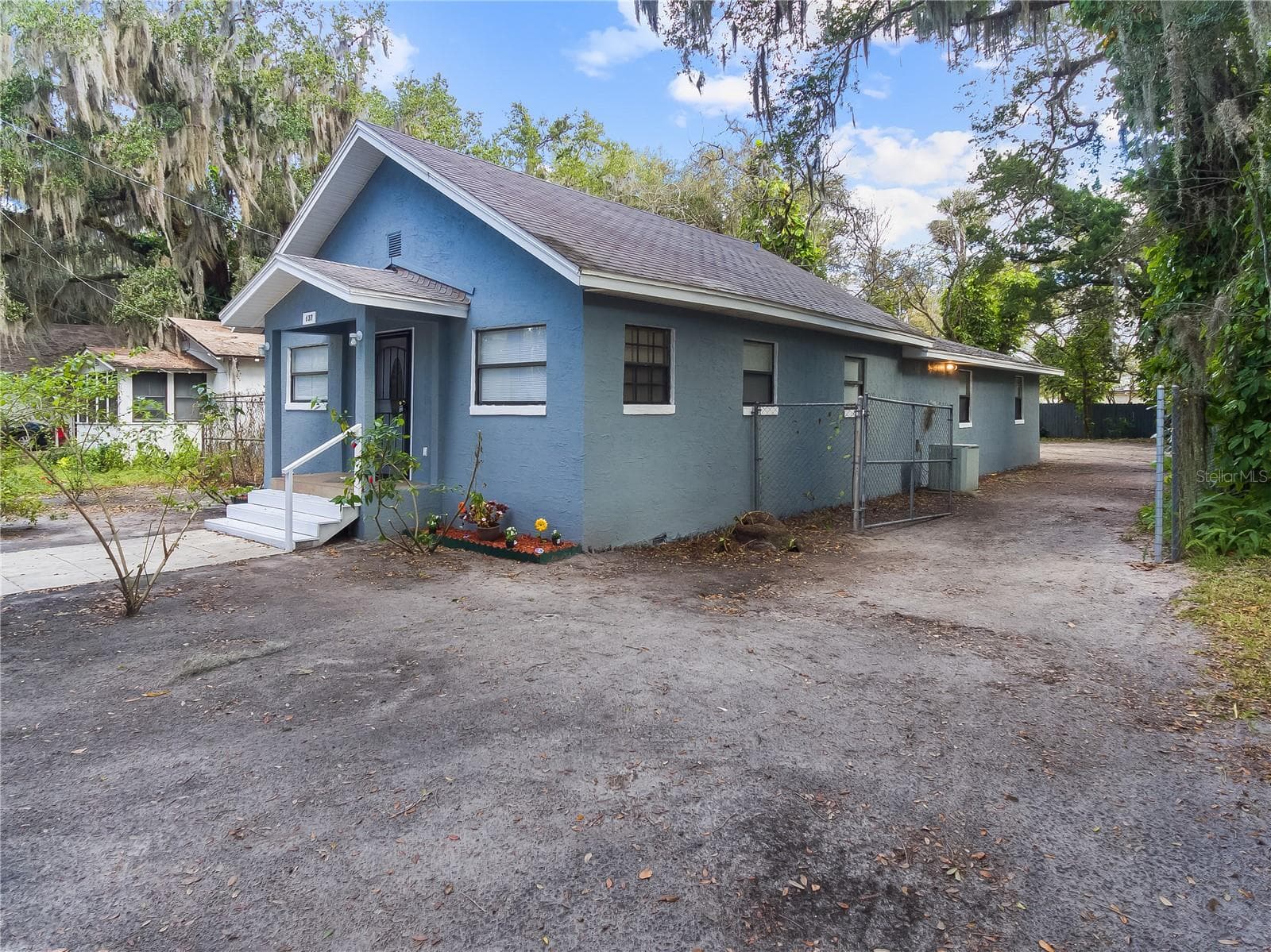 Single Family Residence at 637 VERA ST, DAYTONA BEACH, photo 3 of 21