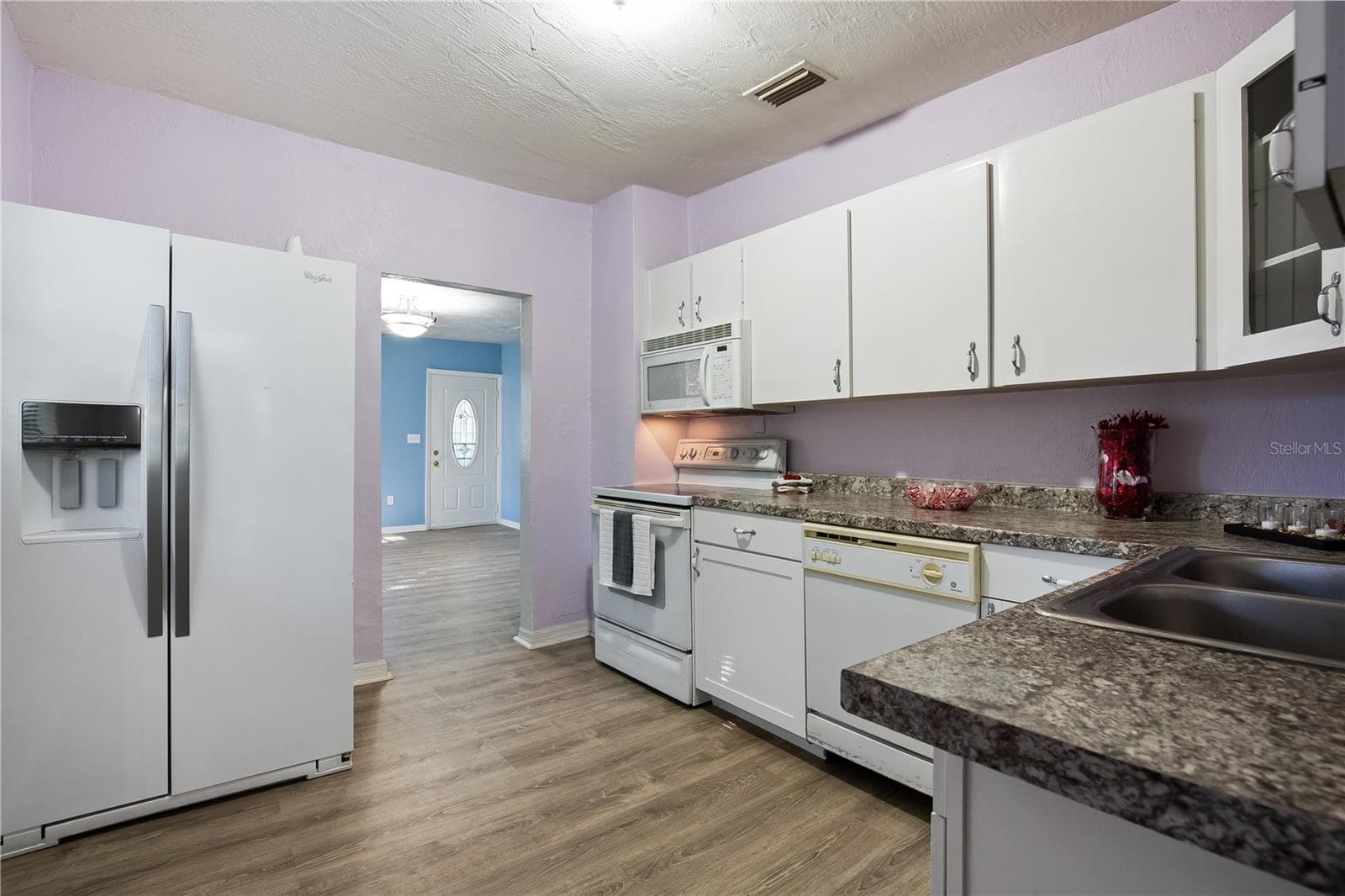Single Family Residence at 637 VERA ST, DAYTONA BEACH, photo 6 of 21