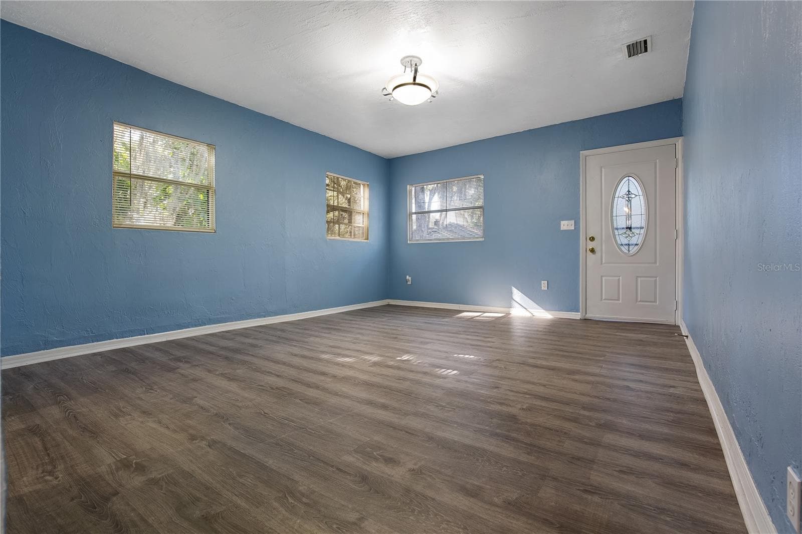 Single Family Residence at 637 VERA ST, DAYTONA BEACH, photo 18 of 21