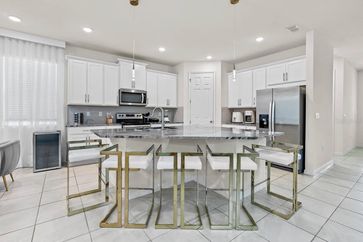 Single Family Residence at 8923 COCONUT BREEZE DR, KISSIMMEE, photo 11 of 63