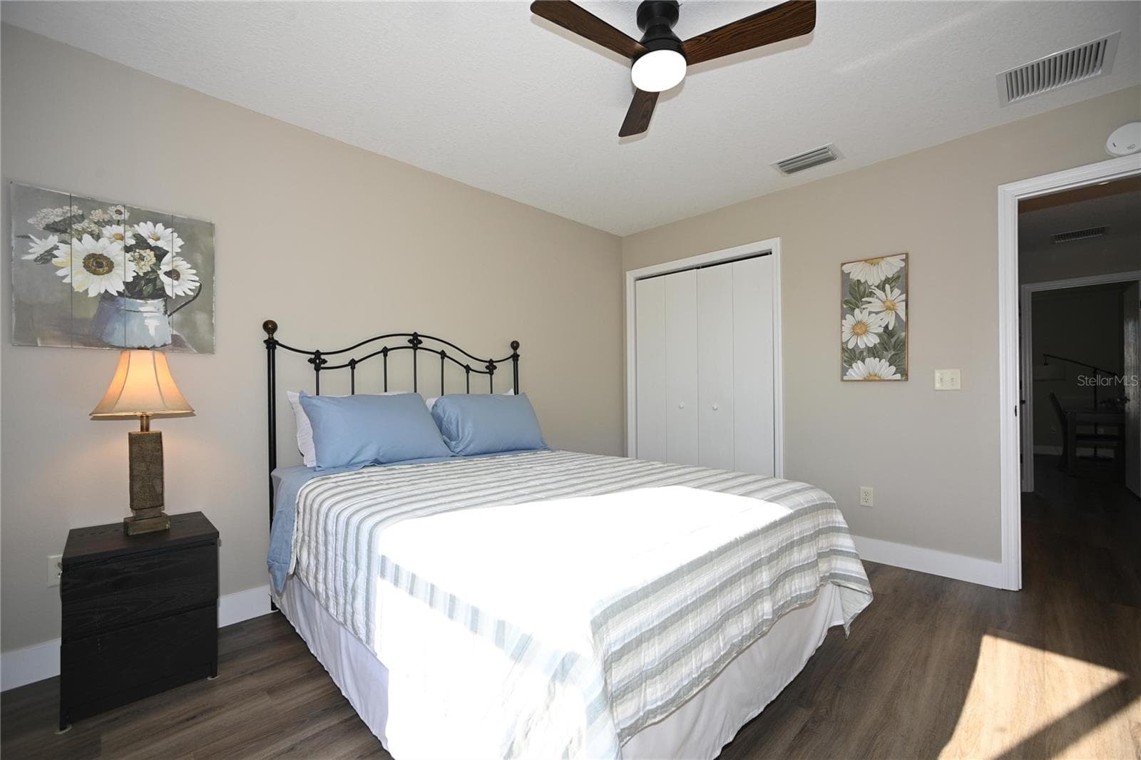 Single Family Residence at 1836 CAPTIVA CT, THE VILLAGES, photo 18 of 25