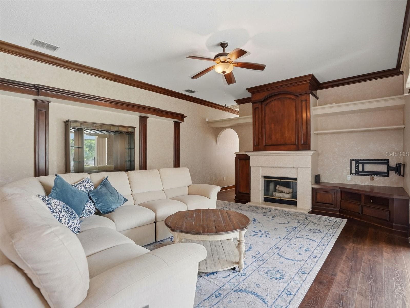 Single Family Residence at 1411 AMESBURY CT, NEW PORT RICHEY, photo 9 of 63