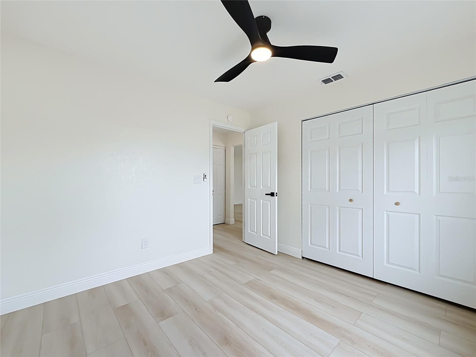 Single Family Residence at 13553 SE 39TH TER, SUMMERFIELD, photo 34 of 69