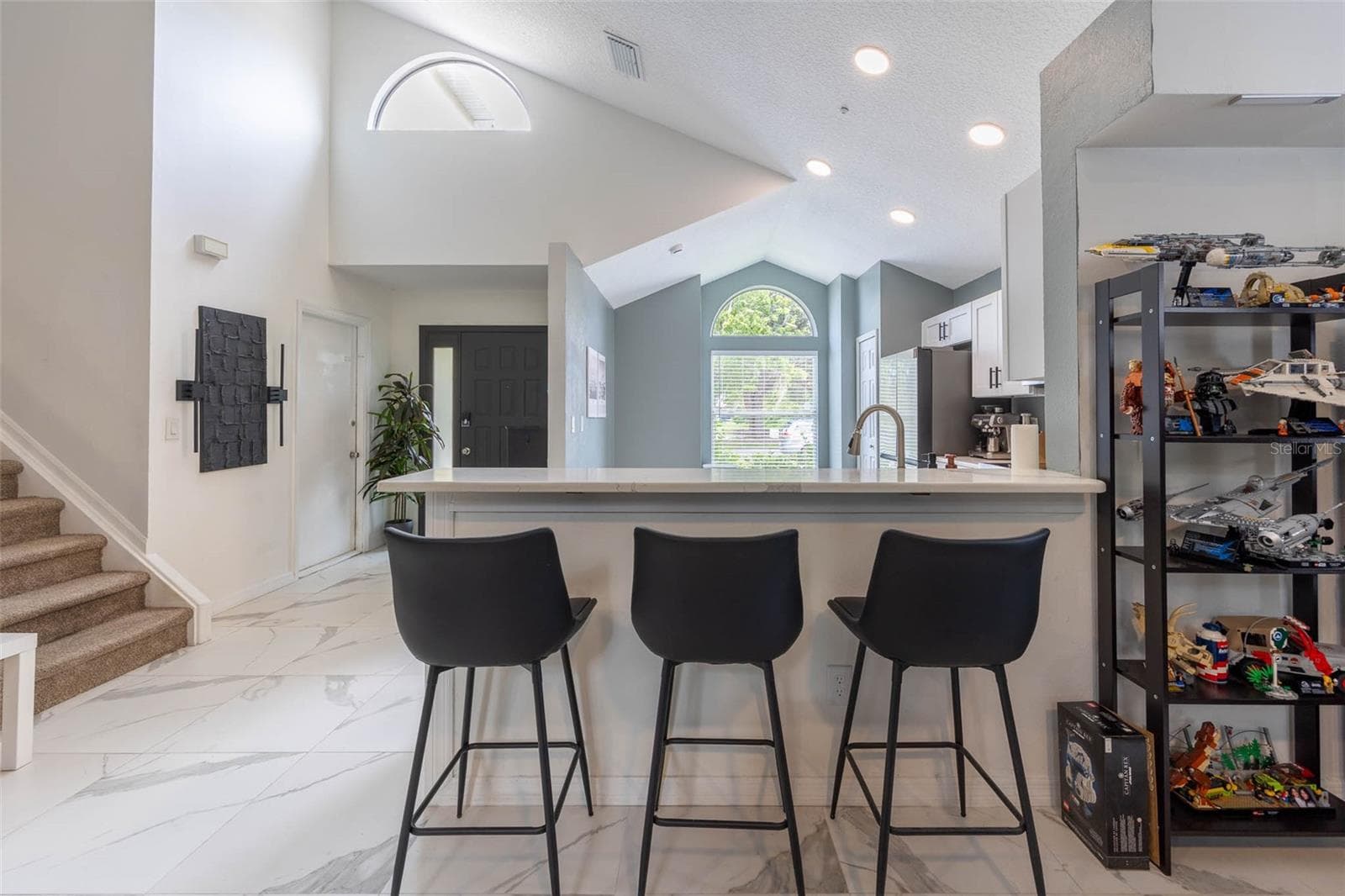 Single Family Residence at 10720 SPRING BROOK LN, ORLANDO, photo 6 of 19