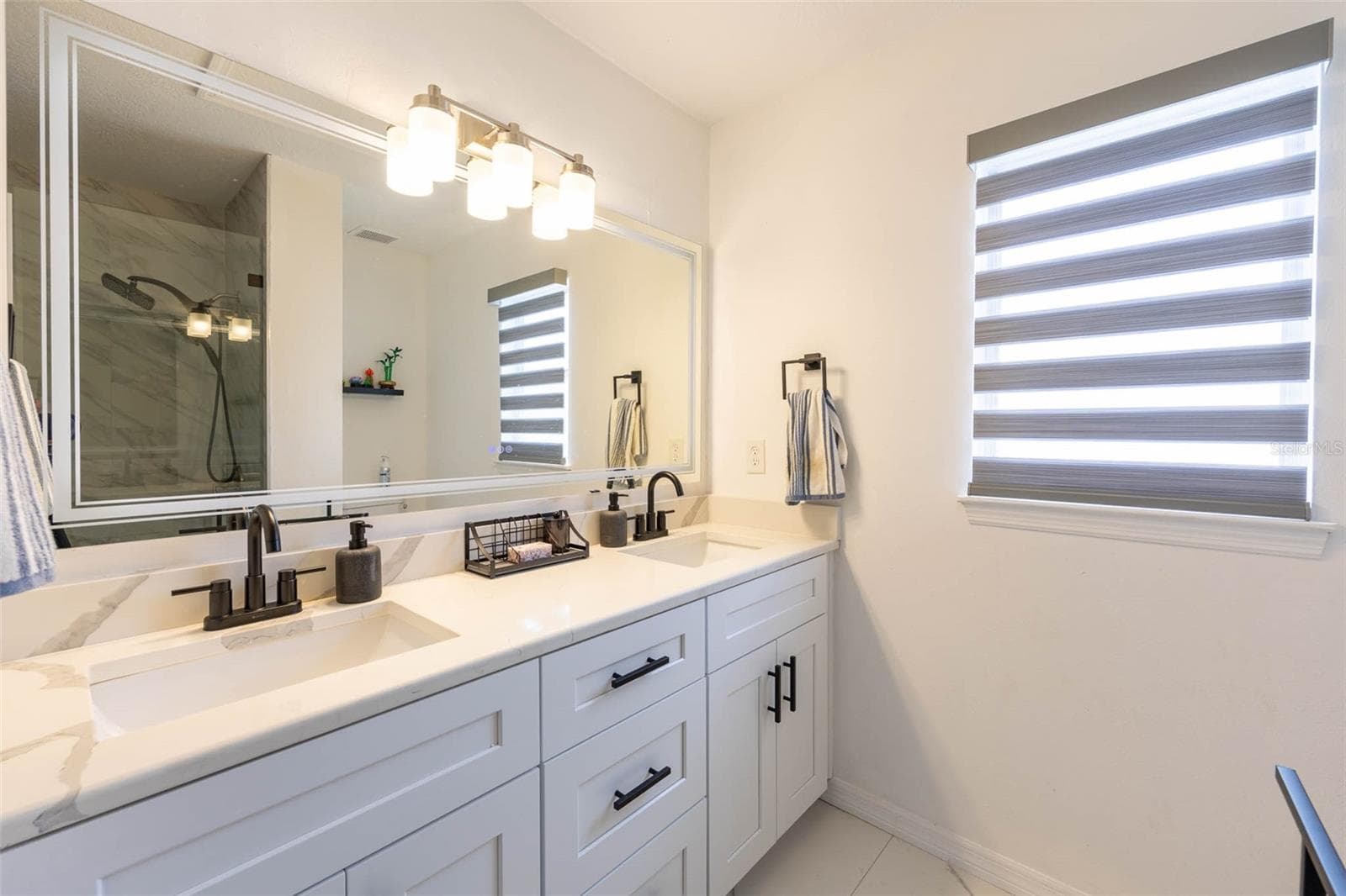 Single Family Residence at 10720 SPRING BROOK LN, ORLANDO, photo 11 of 19