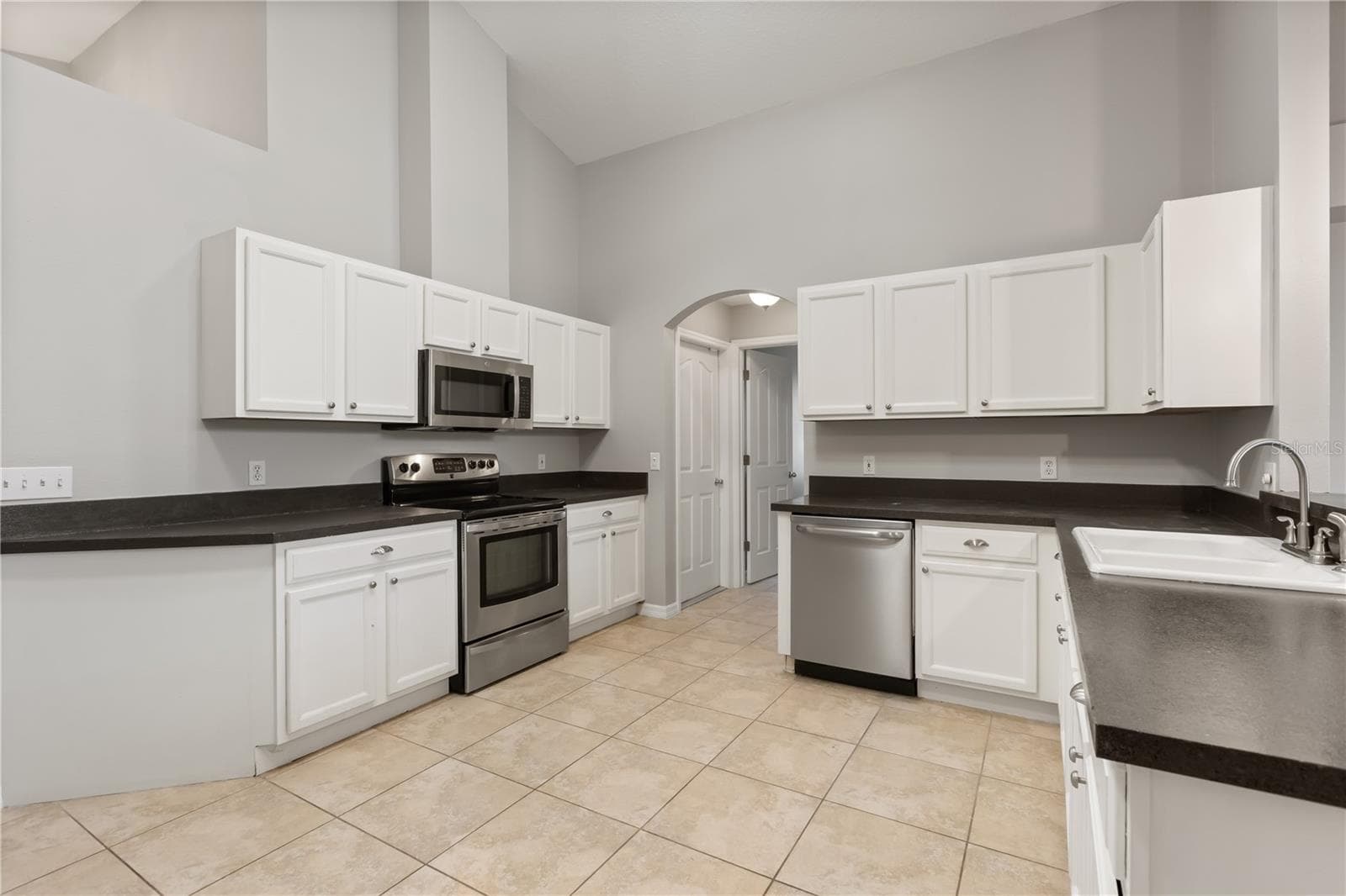 Single Family Residence at 138 ROCKHILL DR, SANFORD, photo 16 of 49