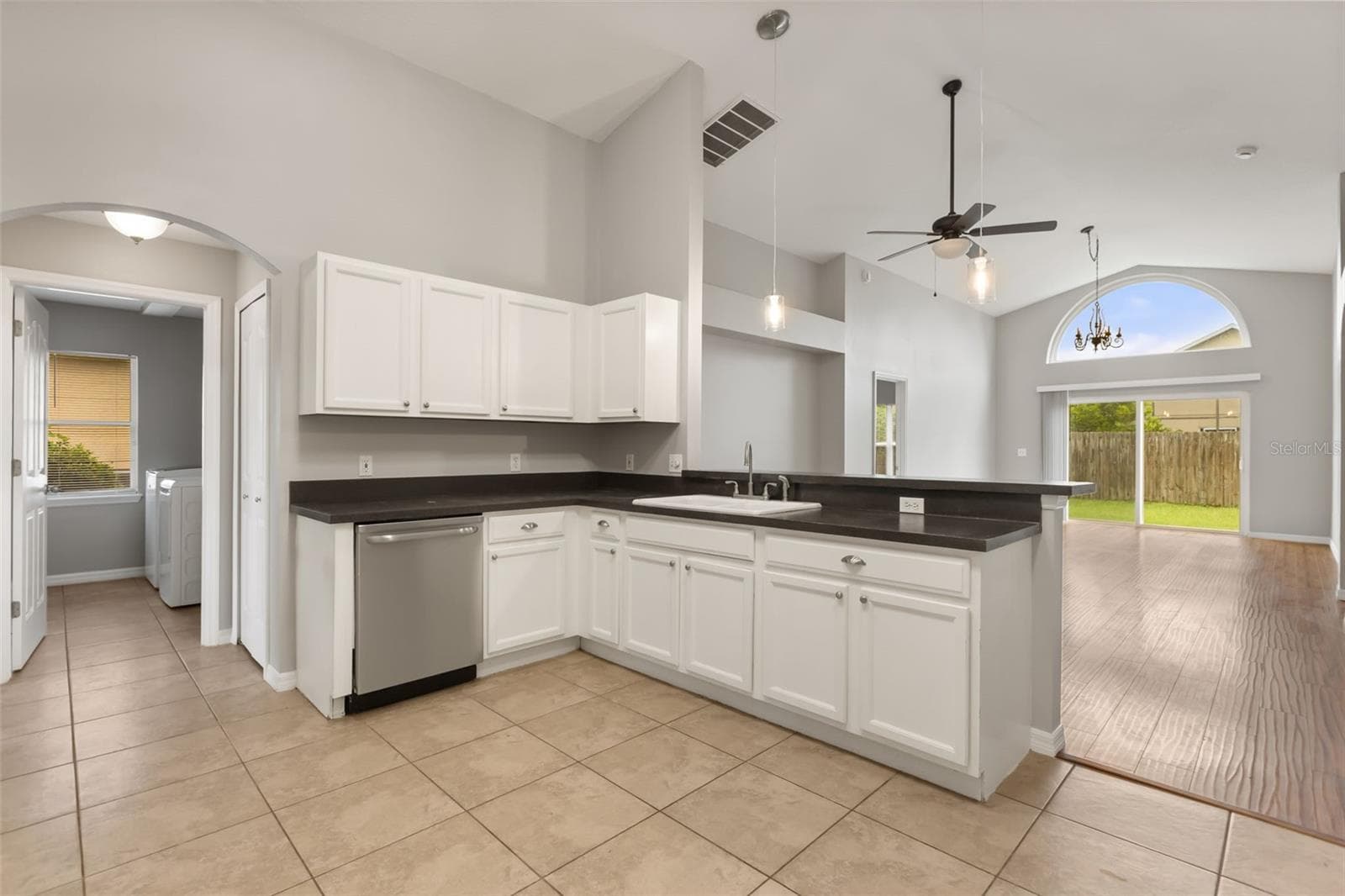 Single Family Residence at 138 ROCKHILL DR, SANFORD, photo 38 of 49