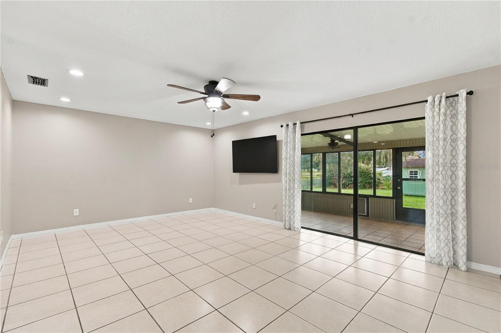 Single Family Residence at 8410 ANGELA CT, ZEPHYRHILLS, photo 23 of 60