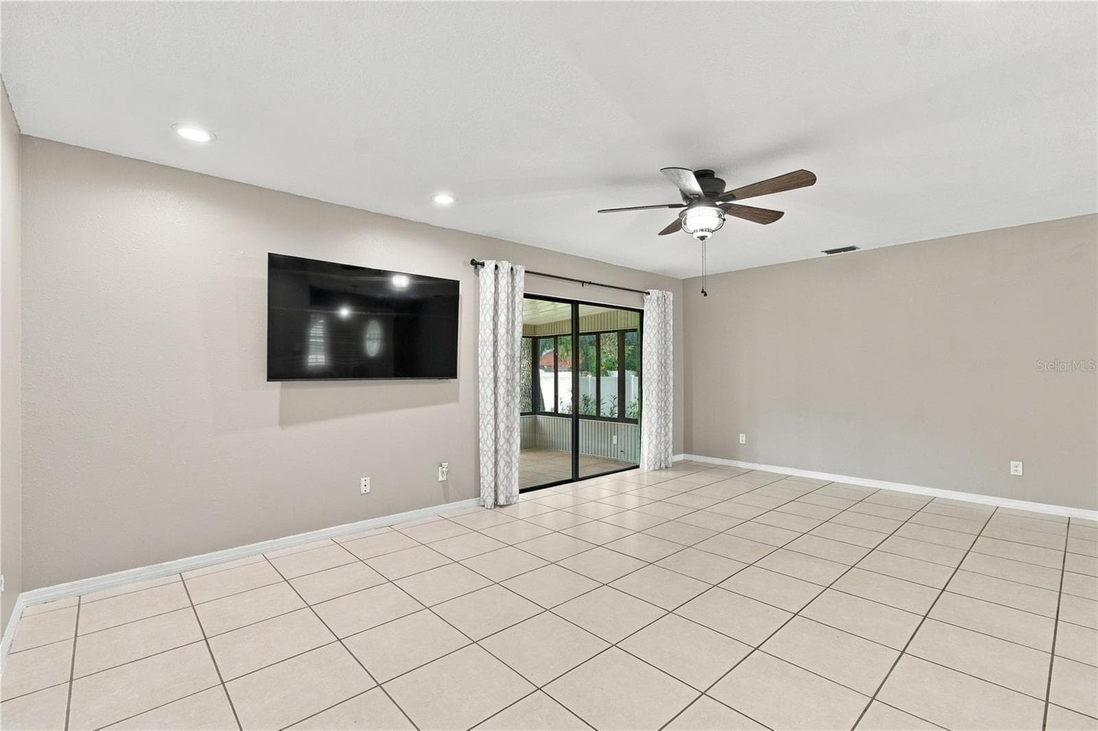 Single Family Residence at 8410 ANGELA CT, ZEPHYRHILLS, photo 24 of 60
