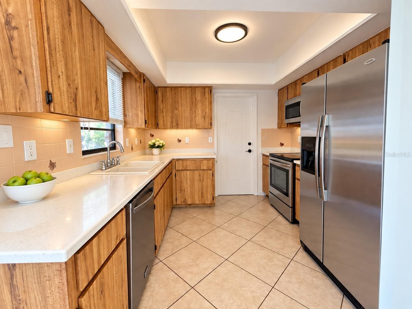 Single Family Residence at 1064 DEER HOLLOW BLVD, SARASOTA, photo 8 of 28