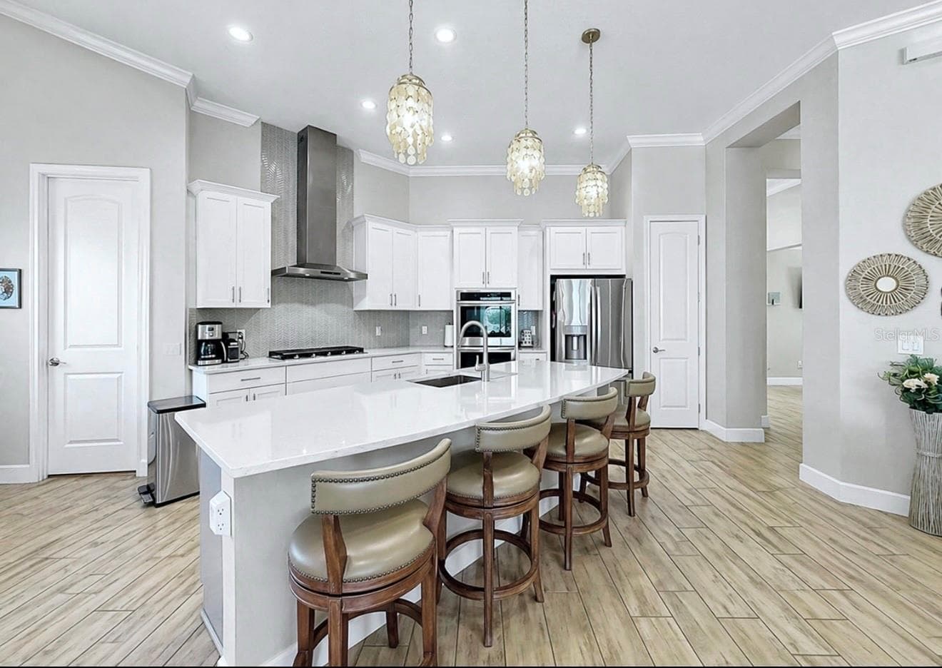 Single Family Residence at 954 SIGNET DR, APOLLO BEACH, photo 9 of 63