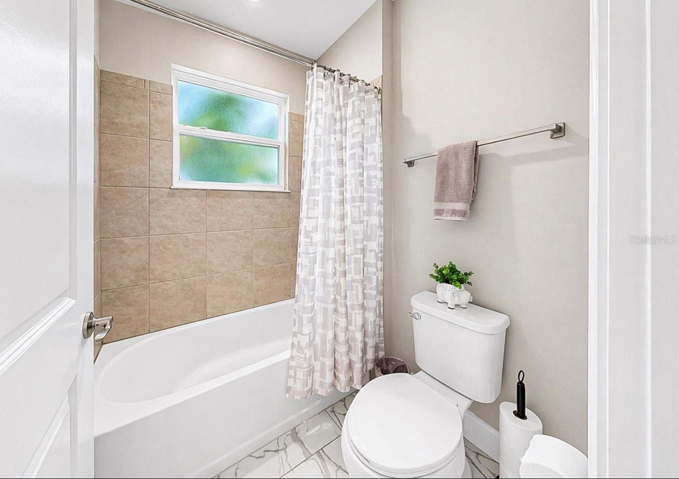 Single Family Residence at 954 SIGNET DR, APOLLO BEACH, photo 32 of 63