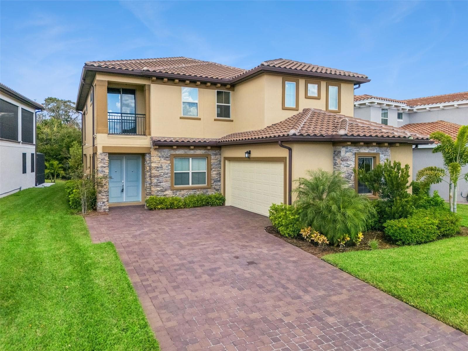 Single Family Residence at 13169 BROMBOROUGH DR, ORLANDO, photo 6 of 42