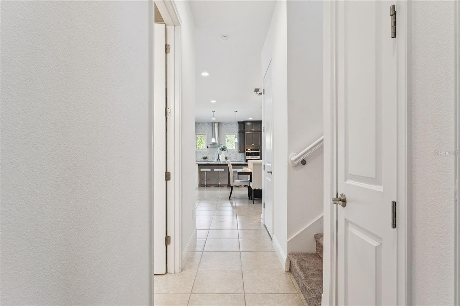 Single Family Residence at 13169 BROMBOROUGH DR, ORLANDO, photo 17 of 42