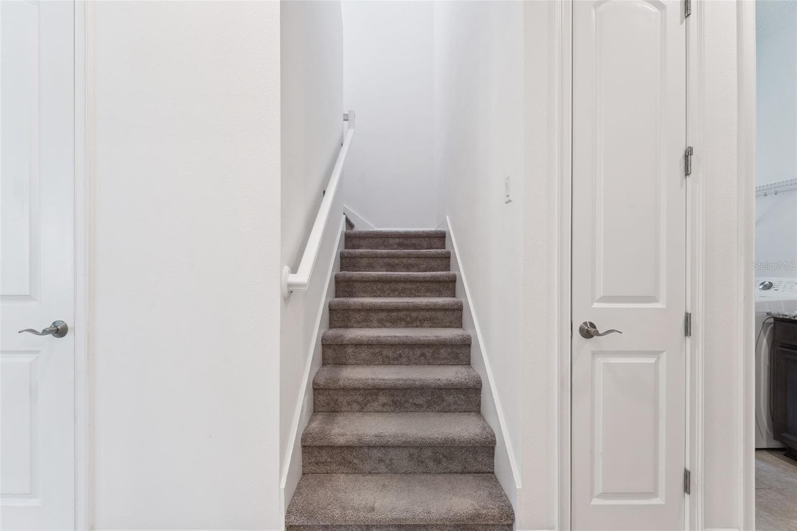 Single Family Residence at 13169 BROMBOROUGH DR, ORLANDO, photo 19 of 42