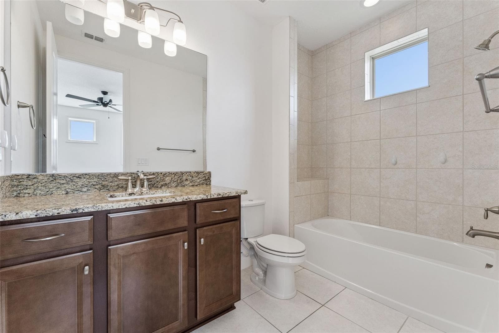 Single Family Residence at 13169 BROMBOROUGH DR, ORLANDO, photo 29 of 42