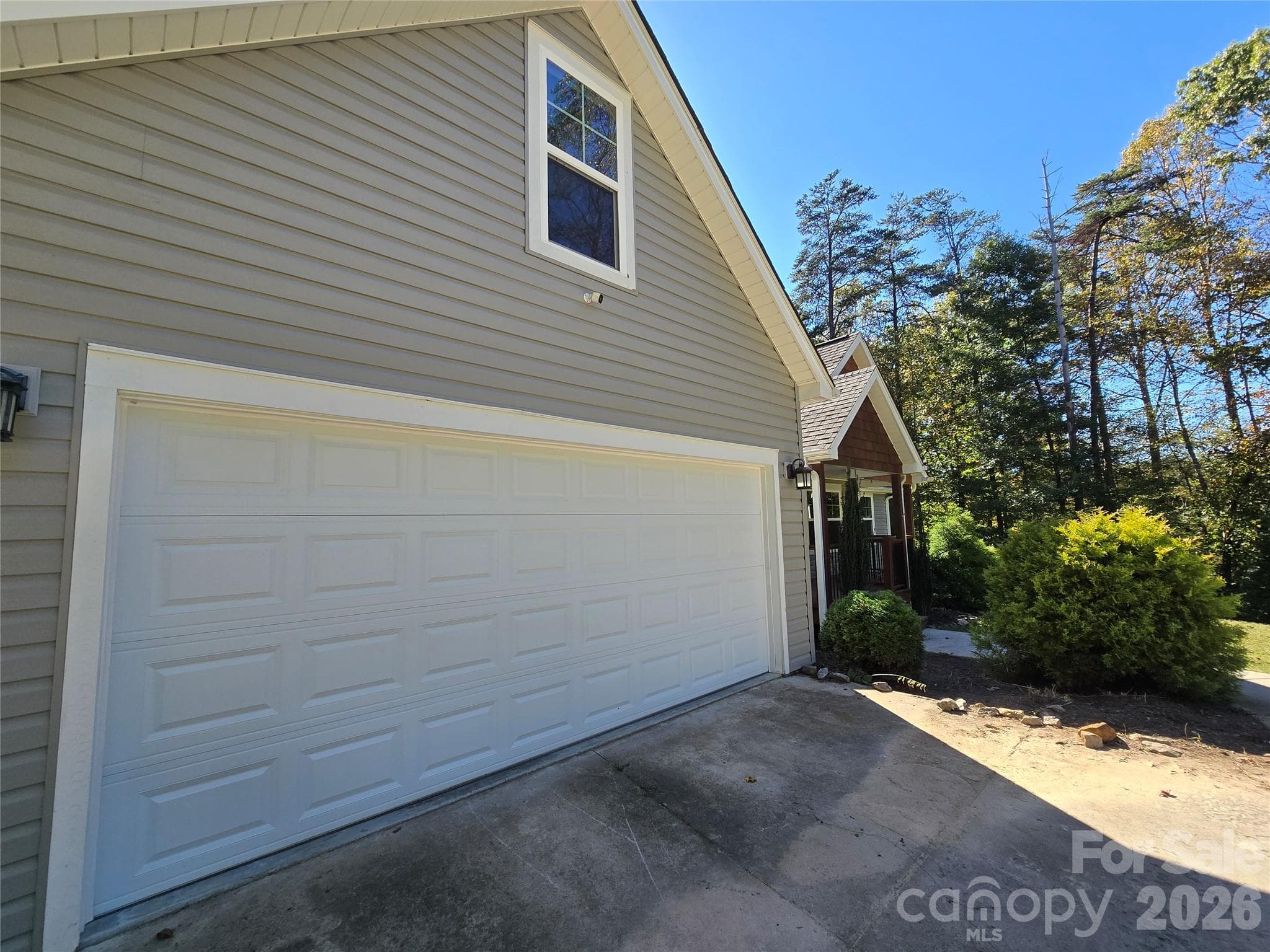 Single Family Residence at 15 Tiki Way, Candler, photo 16 of 30