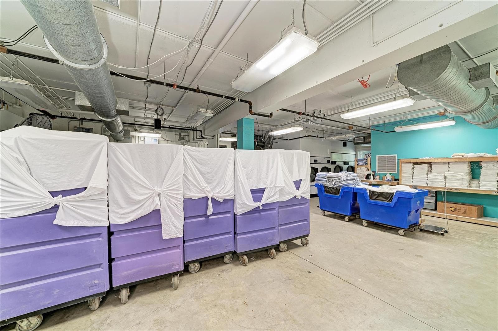 Ground level laundry area - 3004 AVENUE C, HOLMES BEACH