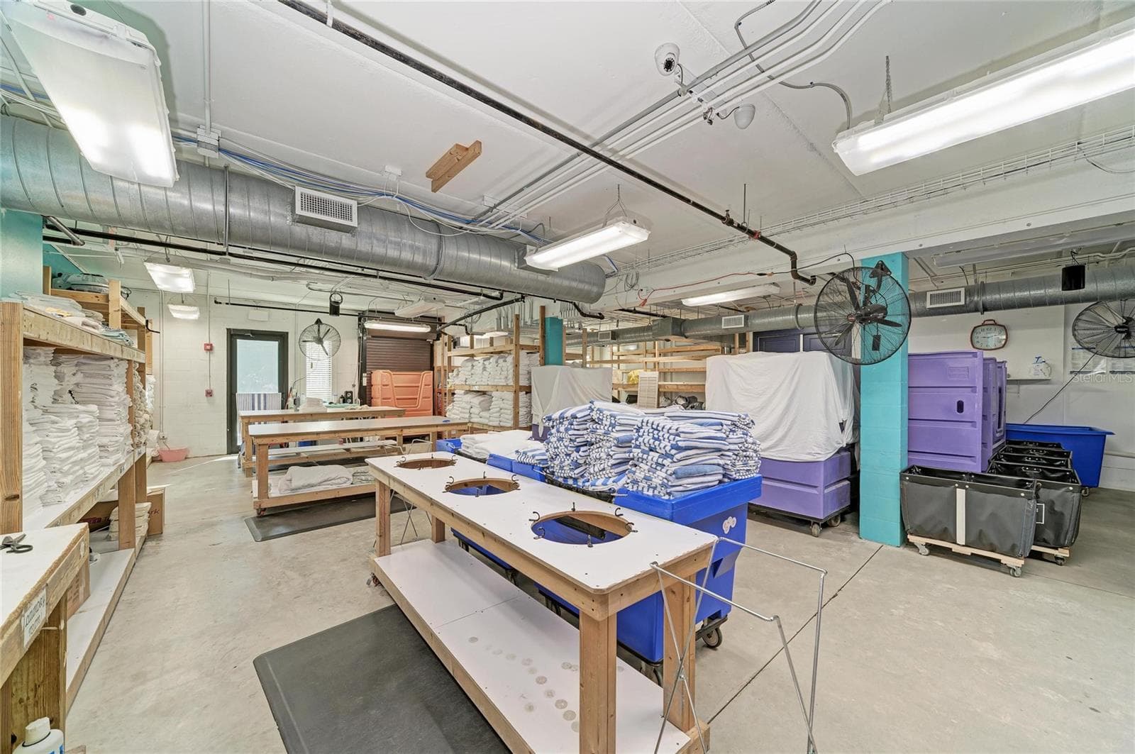 Ground level - high and open ceilings - 3004 AVENUE C, HOLMES BEACH