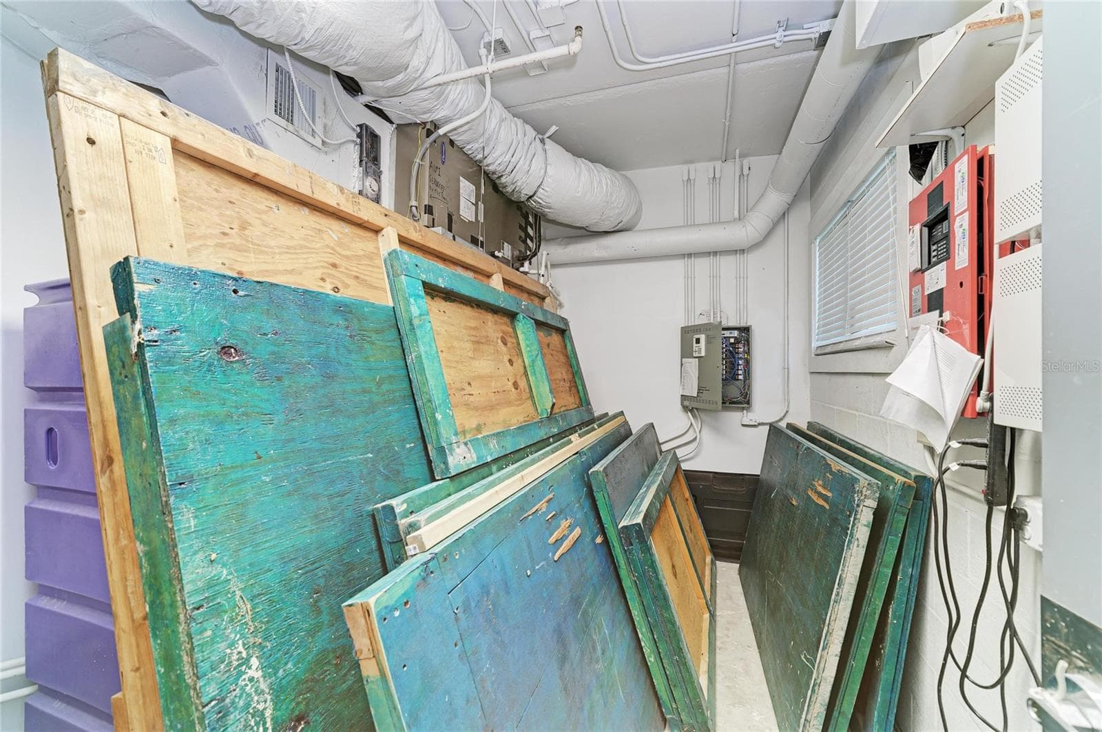 Ground level - maintenance room - 3004 AVENUE C, HOLMES BEACH